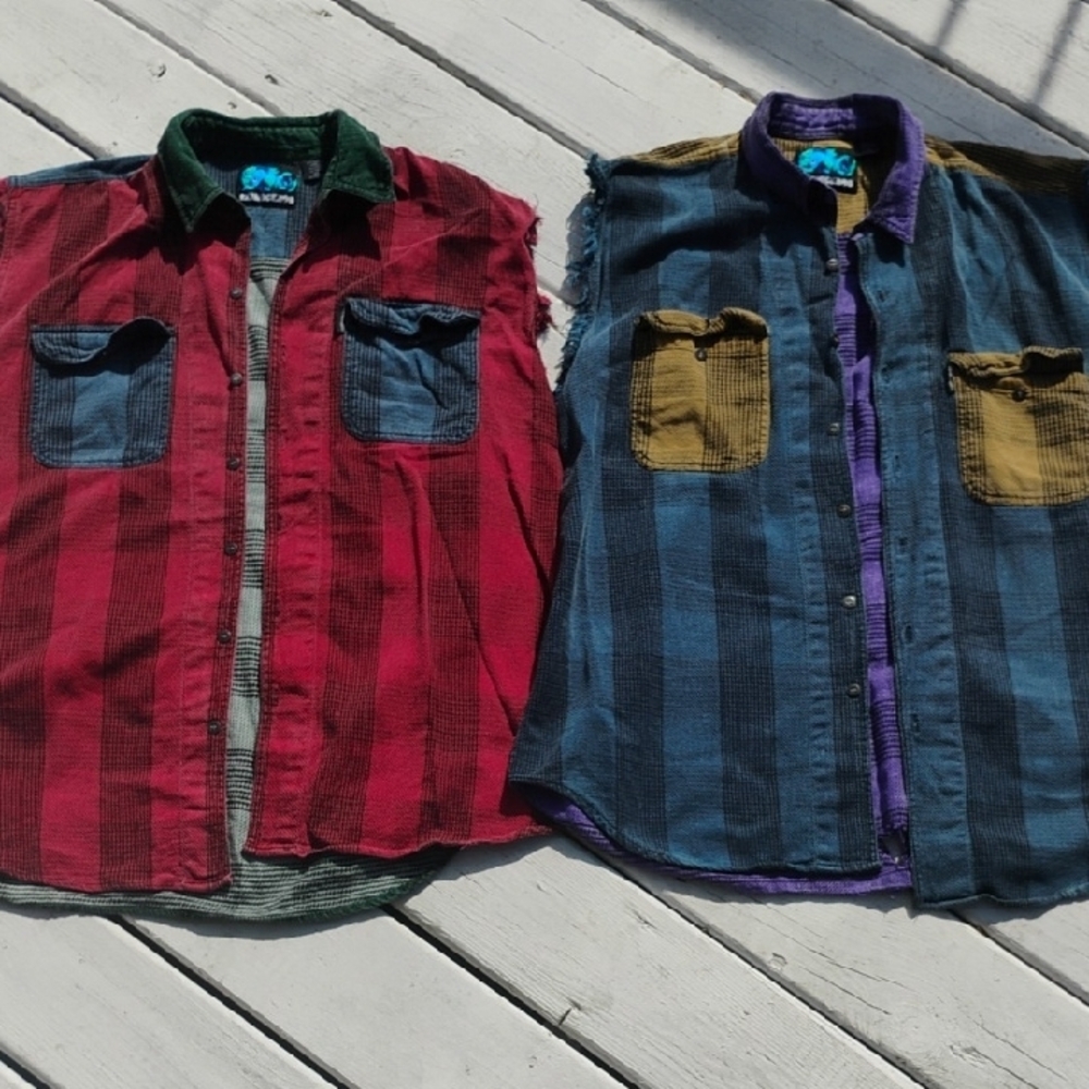 90s Grunge Plaid Sleeveless Button-Up Shirts - Red and Blue